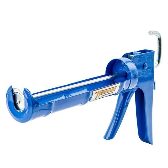 101-111N Newborn Caulk Gun