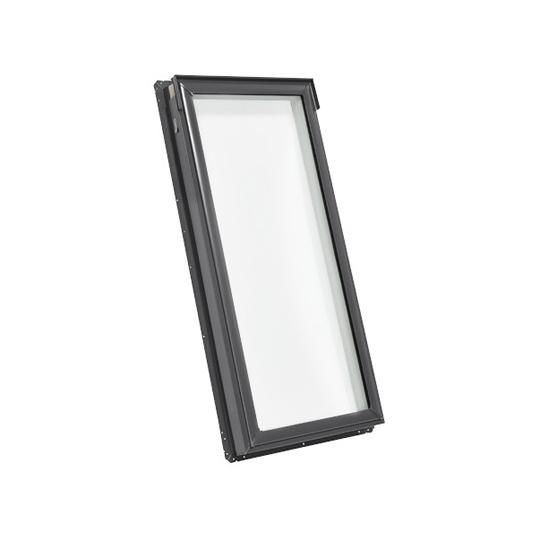 Fixed Curb-Mounted Skylight with Aluminum Cladding, Laminated Low-E3 Comfort Glass & White Manual Light Filtering Blind