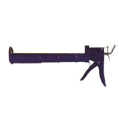 13" Smooth Rod Caulk Gun - 1/4 Gallon